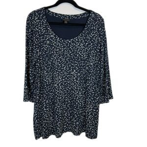J. Jill Wearever Collection Navy Blue with White and Sage Green Size Large